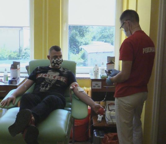 ZADBAJĄ O BEZPIECZEŃSTWO I WIZERUNEK – INWESTYCJA W CENTRUM NOWEJ DĘBY