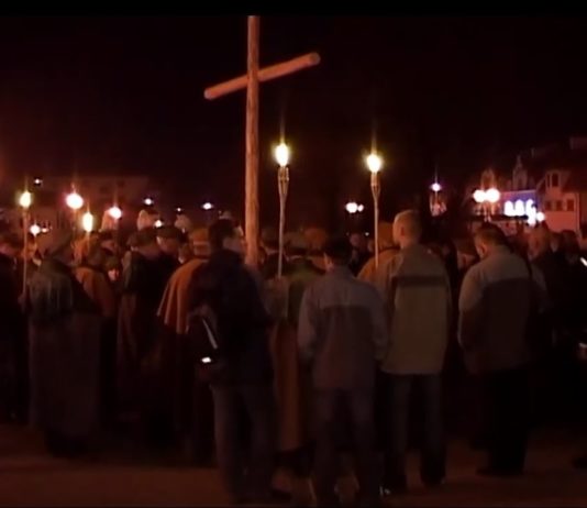 WYSOKA WYGRANA PIŁKARZY SIARKI – W TARNOBRZEGU BUDUJĄ DRUŻYNĘ