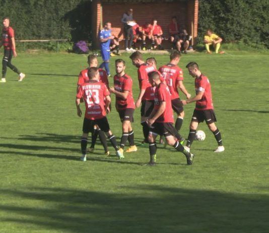 STRZELANINA NA STADIONIE WE WRZAWACH – ZWYCIĘSTWO SŁOWIANINA GRĘBÓW