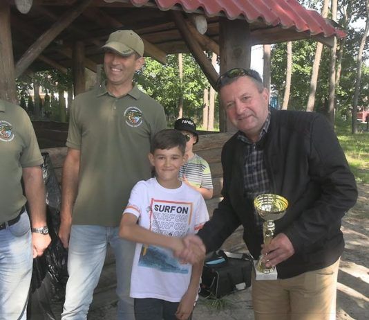 AKTYWNE POŻEGNANIE WAKACJI – ZAWODY WĘDKARSKIE W GORZYCACH