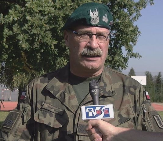 ŻOŁNIERZE POZNAWALI ŚRODOWISKO – WOJSKO Z WIZYTĄ W GMINIE GRĘBÓW