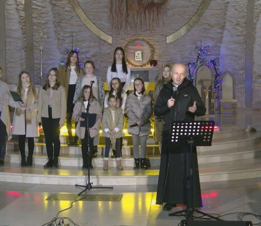 „MESJASZ” W SANDOMIERZU – KONCERT KOLĘD I PASTORAŁEK