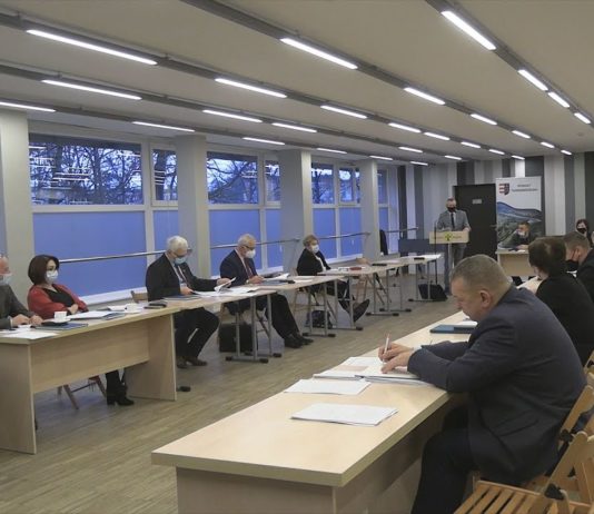 POWIAT TARNOBRZESKI ZE STRATEGIĄ – RADA BYŁA JEDNOGŁOŚNA