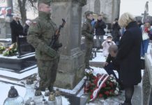 CZYŻÓW SZLACHECKI PODZIĘKOWAŁ BOHATEROM – PIELĘGNUJĄ PAMIĘĆ O POWSTANIU STYCZNIOWYM