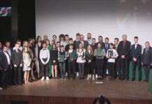 DOCENILI SPORTOWCÓW I TRENERÓW – STYPENDIA I NAGRODY W NOWEJ DĘBIE