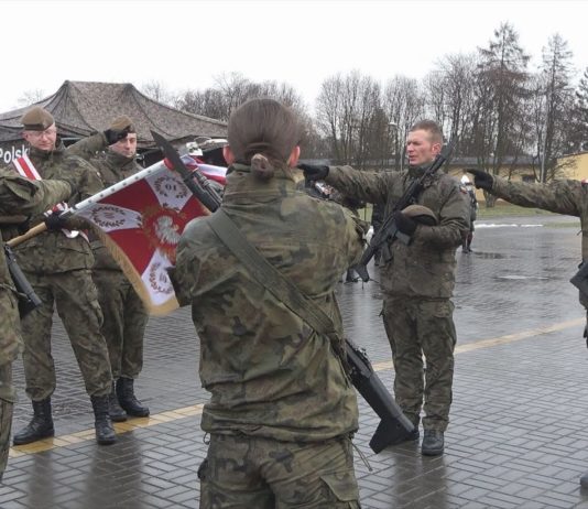 WSTĄPILI W SZEREGI FORMACJI – PRZYSIĘGA TERYTORIALSÓW W SANDOMIERZU