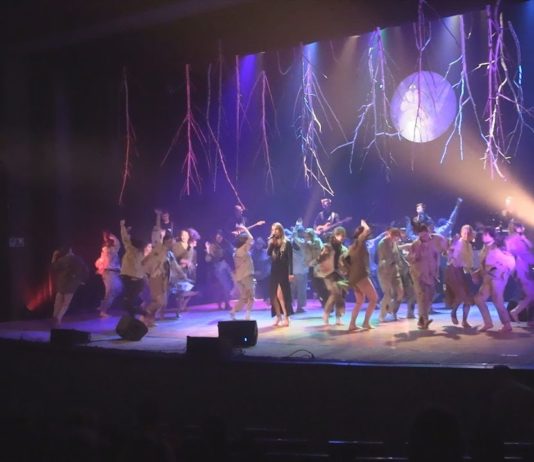 „ŻYLI PRAWEM WILKA…” – KONCERT W TARNOBRZESKIM DOMU KULTURY