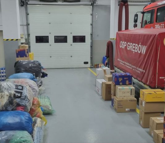 SOLIDARNI Z UKRAINĄ – W GRĘBOWIE POMAGAJĄ UCHODŹCOM WOJENNYM