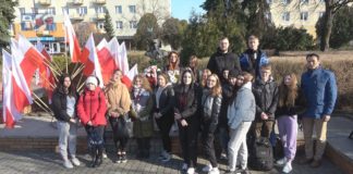 WSPOMNIENIE ŻOŁNIERZY NIEZŁOMNYCH – TARNOBRZEG PAMIĘTAŁ O BOHATERACH