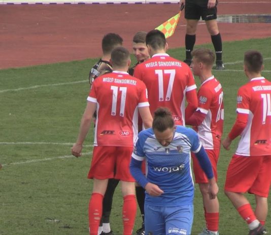 KONTROWERSJE W SANDOMIERZU – WISŁA PRZEGRAŁA Z PODHALEM NOWY TARG