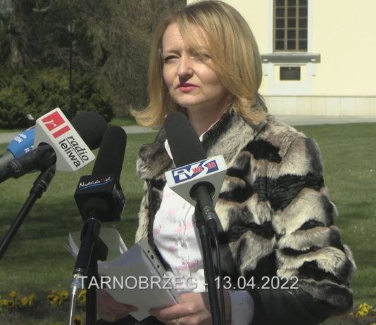 ZBIERAJĄ PODPISY POD PETYCJĄ – CORAZ WIĘCEJ OSÓB NIE CHCE SPALARNI