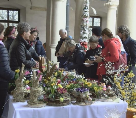 ŚWIĄTECZNY KLIMAT W ZAMKU – KIERMASZ W BARANOWIE SANDOMIERSKIM