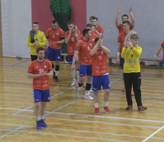 WISŁA GORSZA W MECZU DERBOWYM – ZWYCIĘSTWO AZS UJK KIELCE