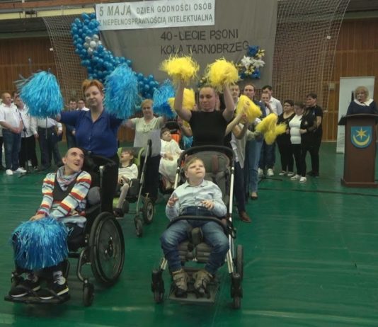 OKRĄGŁY JUBILEUSZ W TARNOBRZEGU – DZIEŃ GODNOŚCI PEŁEN WZRUSZEŃ