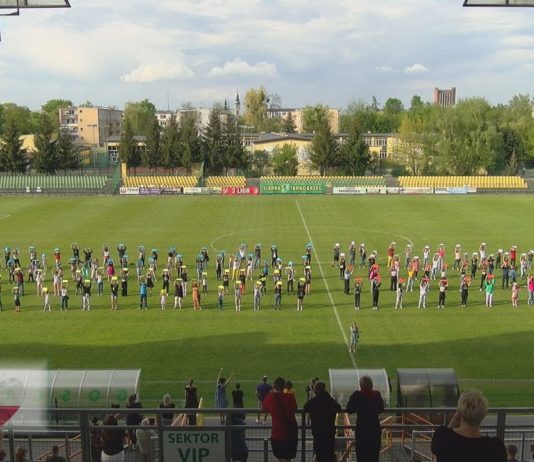 POLSKO-UKRAIŃSKI DZIEŃ MATKI – SYMBOLICZNE WIDOWISKO W TARNOBRZEGU