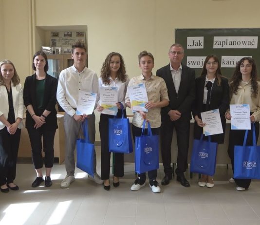 MŁODZIEŻ PLANUJE SWOJĄ KARIERĘ – STAŻE DLA UCZNIÓW TARNOBRZESKIEGO „ROLNIKA”