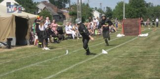 STRAŻACKIE ZAWODY W CHMIELOWIE – RYWALIZACJA DRUHÓW Z GMINY NOWA DĘBA