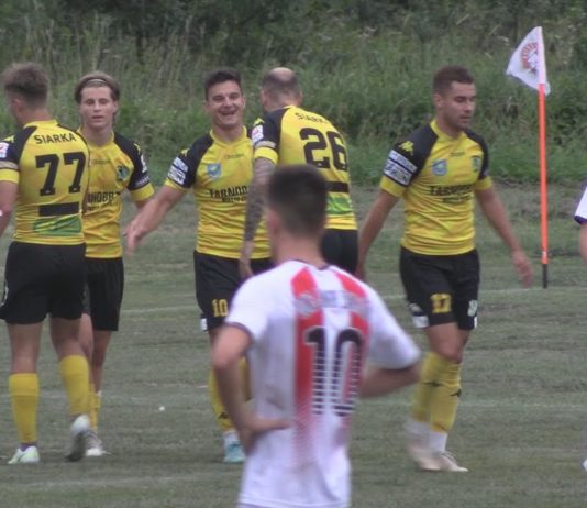 INAUGURACJA SEZONU W ZAKRZOWIE – ZWYCIĘSTWO REZERW SIARKI TARNOBRZEG