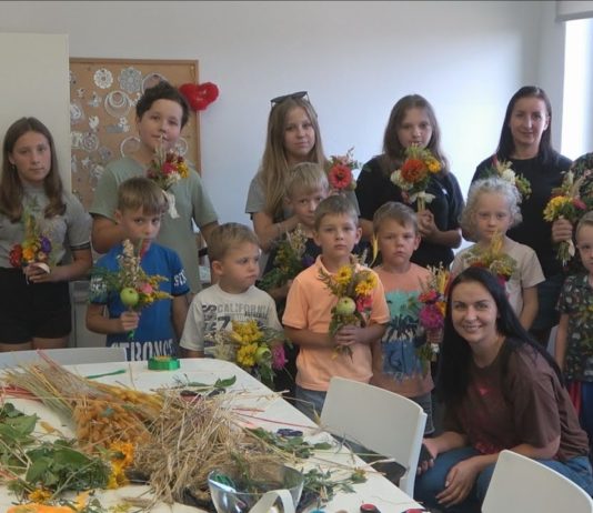 KRZEWIĄ KULTURĘ LUDOWĄ LASOWIAKÓW – W JAMNICY RAZEM TWORZYLI BUKIETY