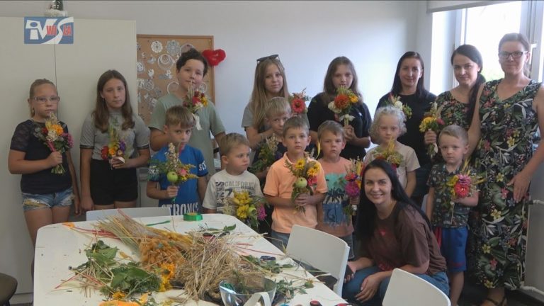 KRZEWIĄ KULTURĘ LUDOWĄ LASOWIAKÓW – W JAMNICY RAZEM TWORZYLI BUKIETY