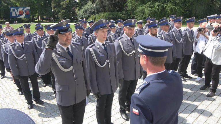 AWANSE, ODZNACZENIA I WYRÓŻNIENIA – ŚWIĘTO POLICJI W TARNOBRZEGU