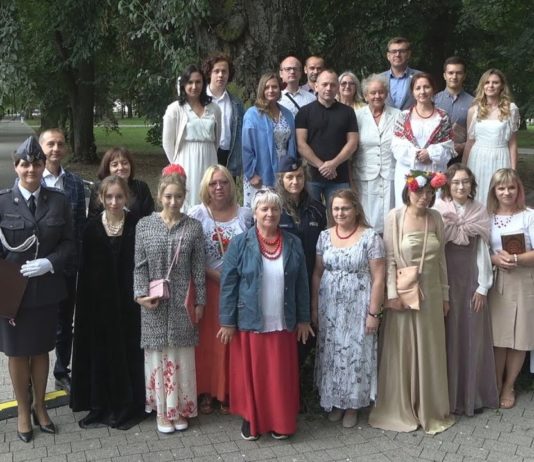 BALLADY I ROMANSE W WYJĄTKOWYM WYDANIU – NARODOWE CZYTANIE W SANDOMIERZU