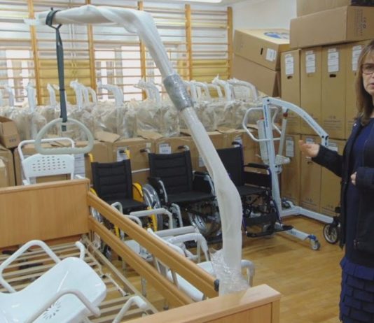 Z MYŚLĄ O CHORYCH – W NOWEJ DĘBIE POWSTAŁA WYPOŻYCZALNIA