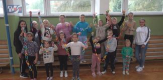 KULTYWUJĄ LASOWIACKIE ZWYCZAJE – W ŻUPAWIE TWORZYLI TRADYCYJNE OZDOBY