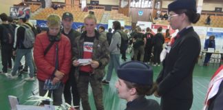 TARGI EDUKACJI I PRACY – WYSTAWCY ZAPREZENTOWALI SIĘ W TARNOBRZEGU