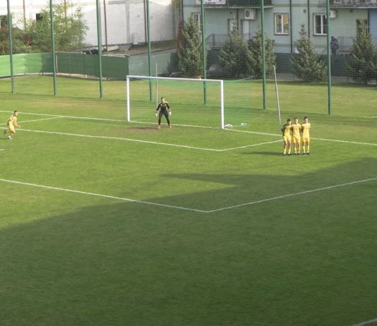 PRZYKRA PORAŻKA MŁODYCH SIARKOWCÓW – KOLEJNE ZWYCIĘSTWO WISŁY KRAKÓW