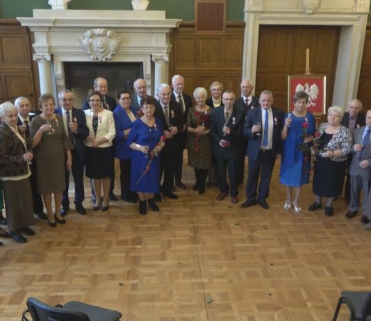 MIŁOŚĆ NA PIERWSZYM PLANIE – JUBILEUSZE MAŁŻEŃSKIE W ZAMKU TARNOWSKICH