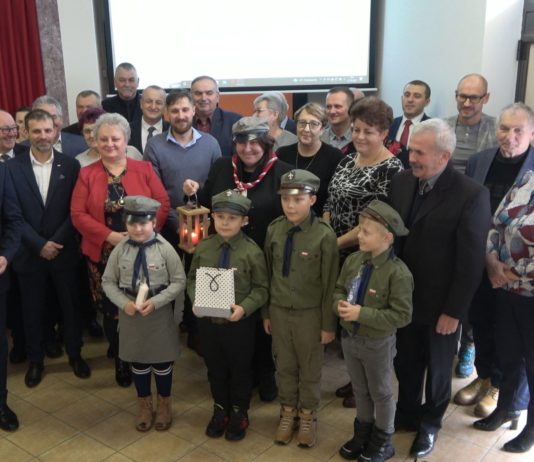 BETLEJEMSKIE ŚWIATEŁKO POKOJU – SYMBOL ŚWIĄT TRAFIŁ DO GORZYC