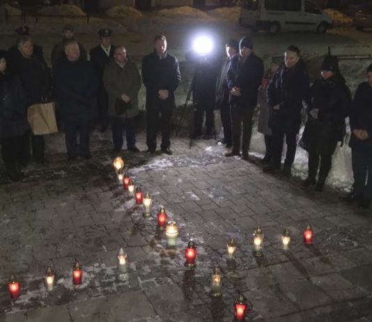 WSPOMINALI TRAGICZNE WYDARZENIA – W SANDOMIERZU O STANIE WOJENNYM