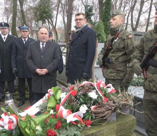 W ROCZNICĘ WYBUCHU POWSTANIA LISTOPADOWEGO – SANDOMIERZ PAMIĘTAŁ O BOHATERACH