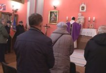 W ROCZNICĘ TRAGICZNEGO POŻARU – SYMBOLICZNA UROCZYSTOŚĆ W ZAMKU TARNOWSKICH