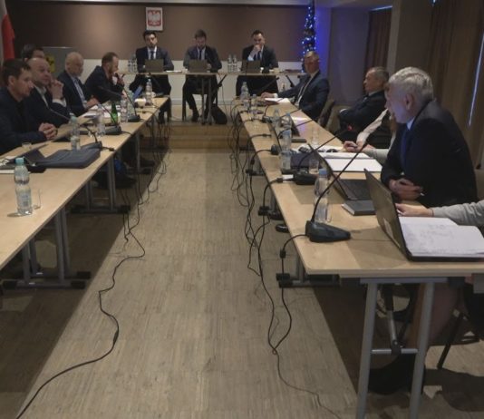 W NOWEJ DĘBIE UCHWALILI BUDŻET – W PLANACH REALIZACJA DUŻYCH INWESTYCJI