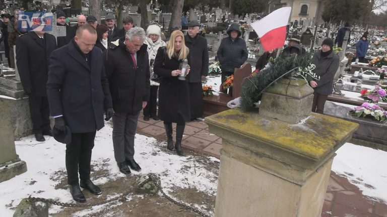 W HOŁDZIE LOKALNYM BOHATEROM – BARANÓW SANDOMIERSKI UPAMIĘTNIŁ POWSTAŃCÓW STYCZNIOWYCH