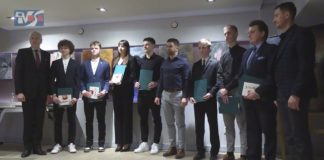 DOCENILI SPORTOWCÓW I TRENERÓW – STYPENDIA I NAGRODY W NOWEJ DĘBIE