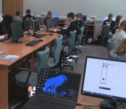 W GRĘBOWIE UCZEŃ NAJWAŻNIEJSZY – ZESPÓŁ SZKÓŁ OGÓLNOKSZTAŁCĄCYCH ZAPRASZA