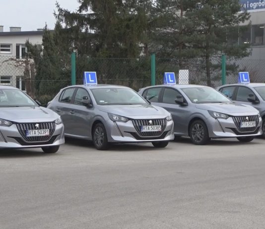 TRZEBA BĘDZIE ZAPŁACIĆ WIĘCEJ – ILE BĘDĄ KOSZTOWAŁY EGZAMINY?