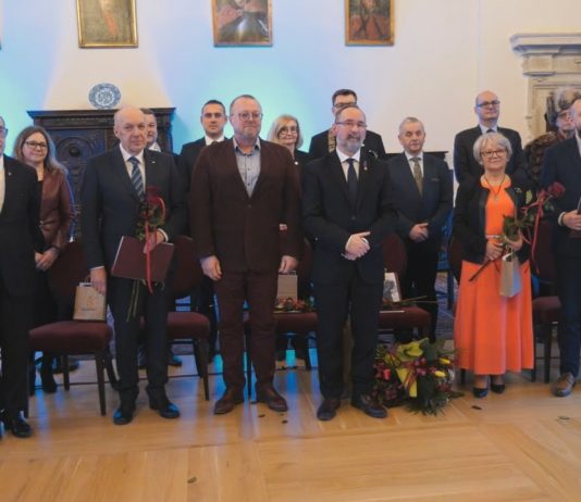 WIELKA GALA W SANDOMIERZU – NAGRODY I WYRÓŻNIENIA W ZAMKU KRÓLEWSKIM