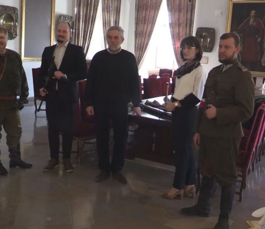 PODKARPACCY ŻOŁNIERZE WYKLĘCI – SPOTKANIE Z HISTORIĄ W BARANOWIE SANDOMIERSKIM