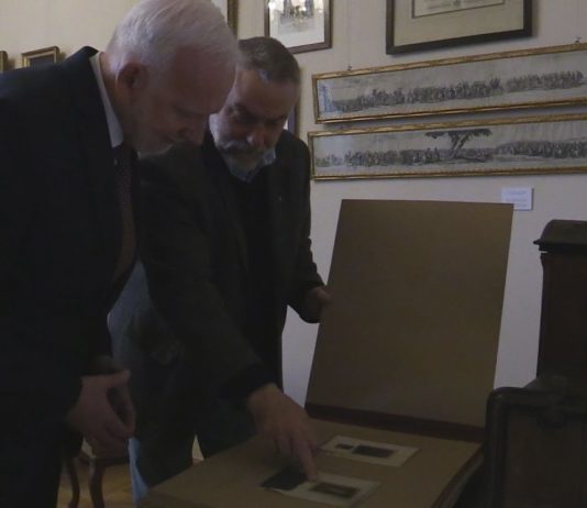 ZAPREZENTOWALI UNIKATOWE EKSPONATY – KOLEJNE DZIEŁA ZNÓW W TARNOBRZEGU