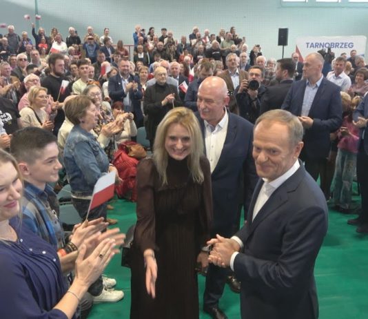 TU JEST PRZYSZŁOŚĆ – SPOTKANIE DONALDA TUSKA Z MIESZKAŃCAMI TARNOBRZEGA