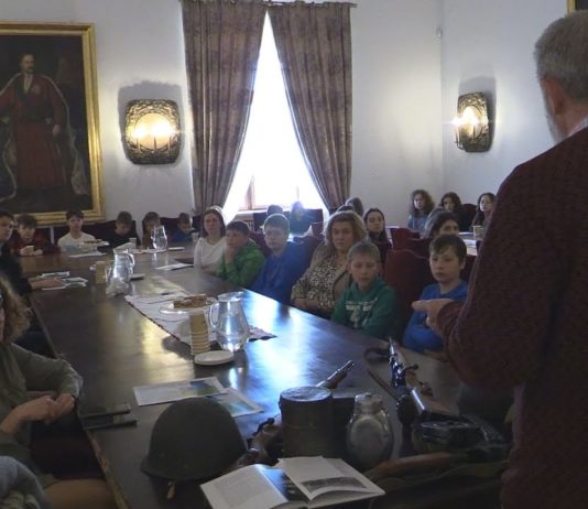 PODKARPACCY KATYŃCZYCY – SPOTKANIE Z HISTORIĄ W BARANOWIE SANDOMIERSKIM