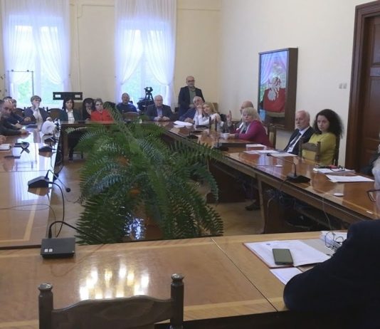 O KONDYCJI WOJEWÓDZKIEGO SZPITALA – BURZLIWA DYSKUSJA W TARNOBRZEGU