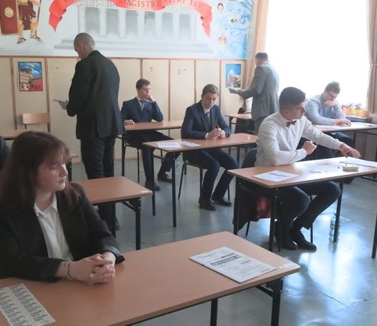 MATURY ROZPOCZĘTE – EGZAMIN DOJRZAŁOŚCI W TARNOBRZEGU