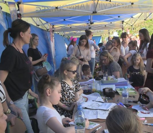 PROMOWALI RODZICIELSTWO ZASTĘPCZE – PIKNIK RODZINNY W TARNOBRZEGU