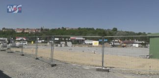 W SANDOMIERZU ZGODNIE Z PLANEM – TRWA MODERNIZACJA PLACU TARGOWEGO