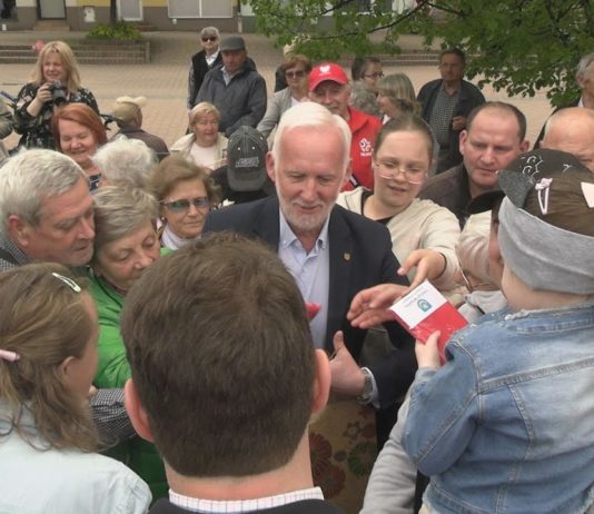 W BIELI I CZERWIENI – DZIEŃ FLAGI W TARNOBRZEGU